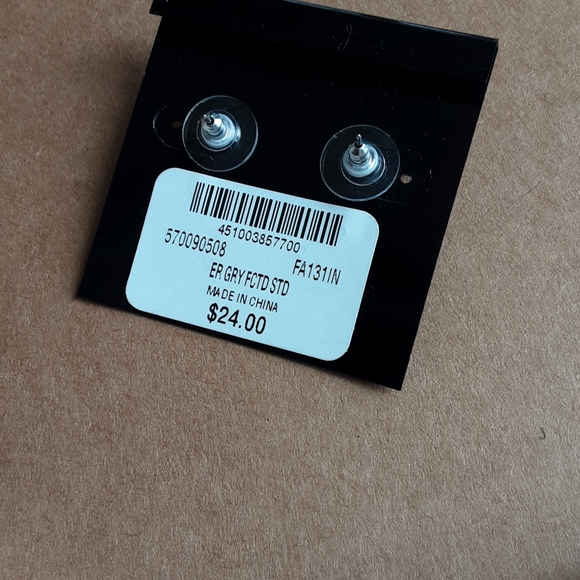 SOLD AT ON-SITE ESTATE SALE - Picture 4 of 4